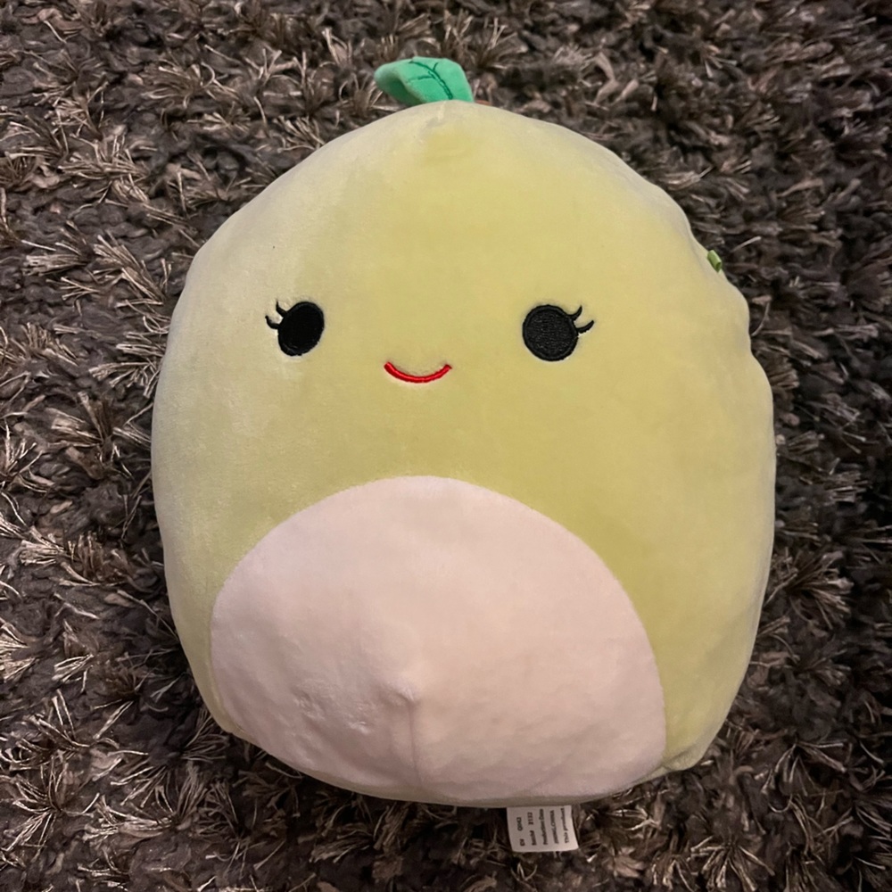 “Ashley” Apple squishmallow